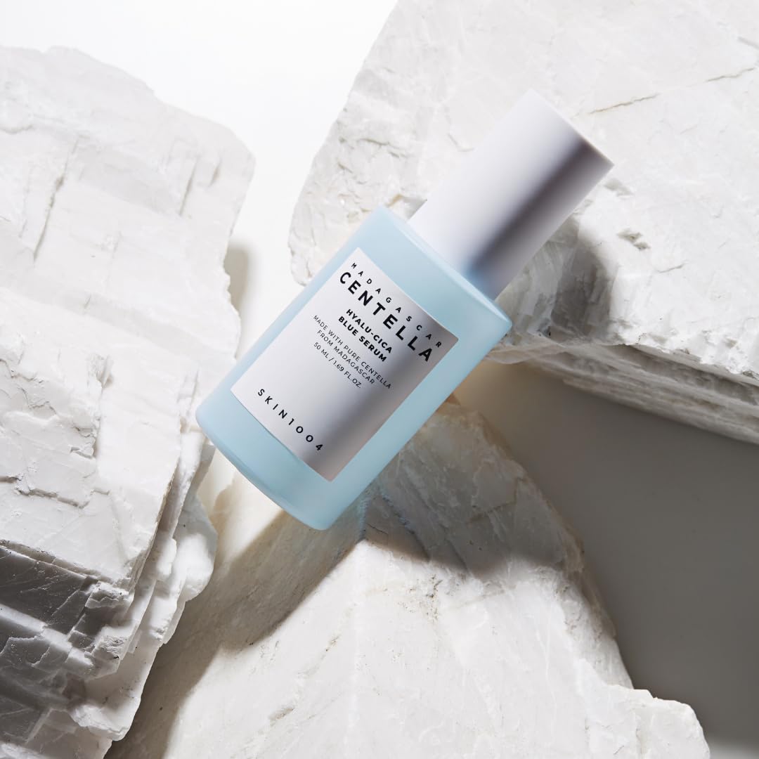 Mitrinošs serums Skin1004 Madagascar Centella Hyalu-Cica Blue Serum