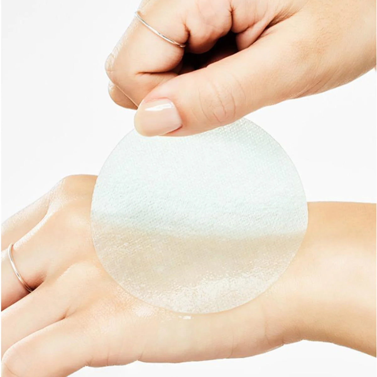 Divpusēji ar toniku piesūcināti spilventiņi mirdzuma piešķiršanai ādai Anua PDRN Hyaluronic Acid Glow Pad