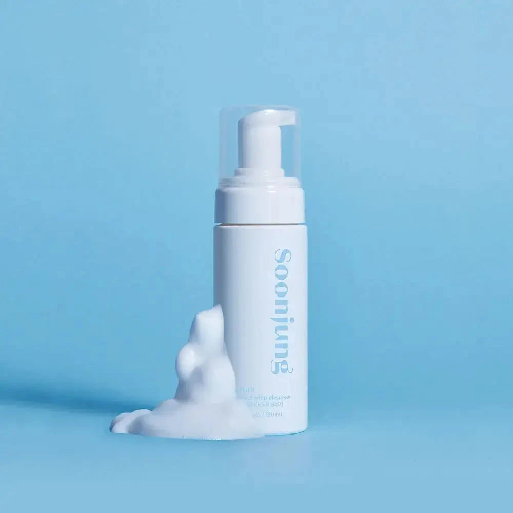 Hipoalerģiskas mitrinošas putiņas sejas mazgāšanai Etude House SoonJung pH 6.5 Whip Cleanser