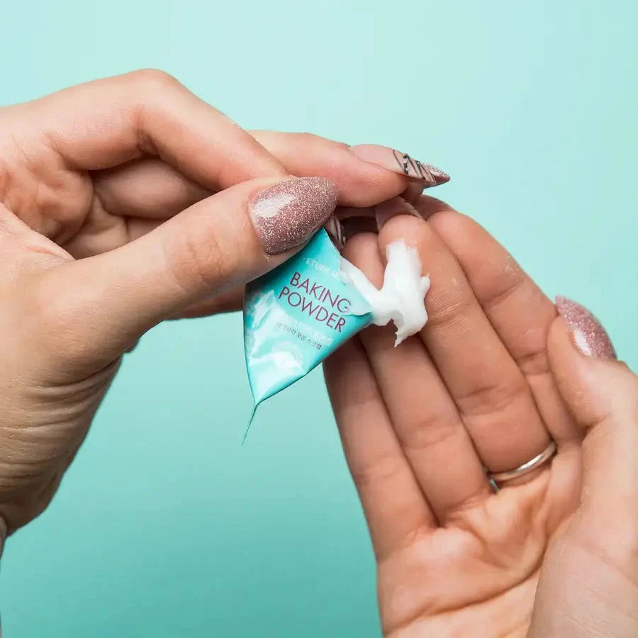 Skrubis sejas ādai Etude House Baking Powder Crunch Pore Scrub