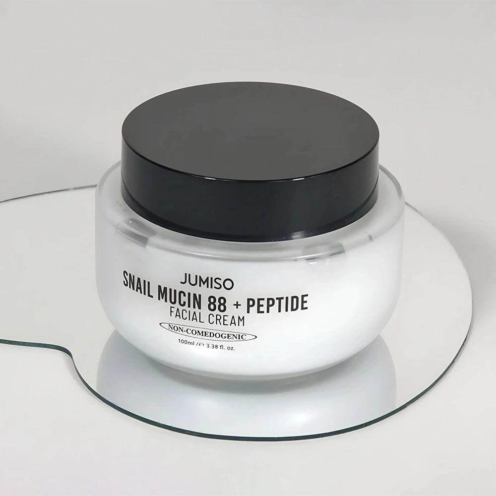 Krēms ar peptīdiem un gliemežu mucīnu Jumiso Snail Mucin 88 + Peptide Cream