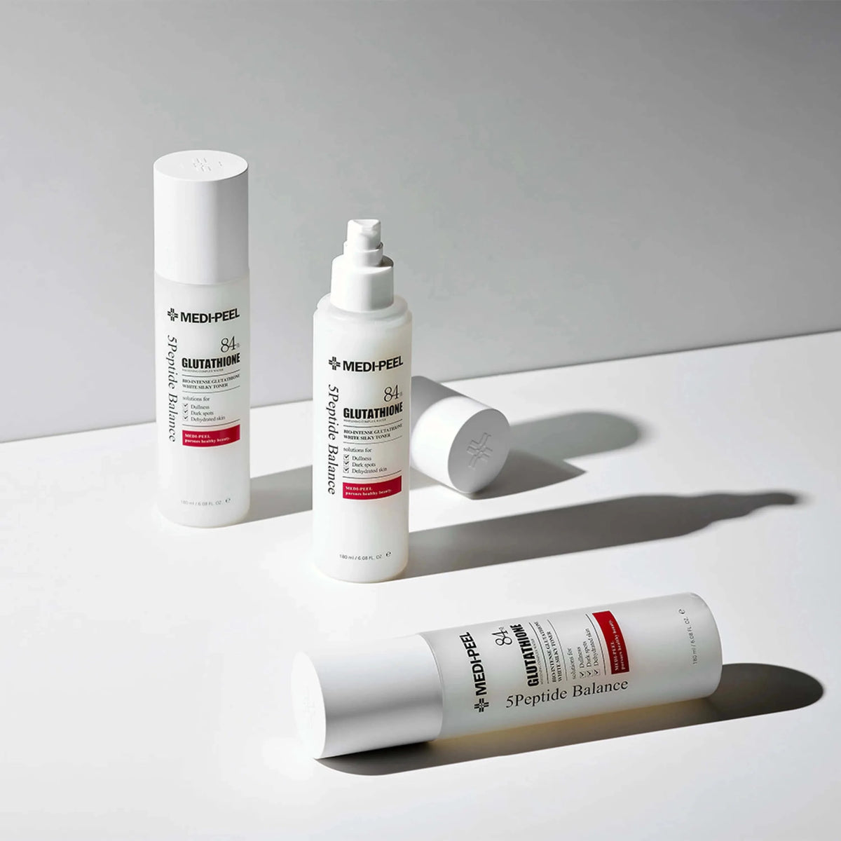 Balinošs toniks ar glutationu MEDI-PEEL Bio-Intense Glutathione White Silky Toner