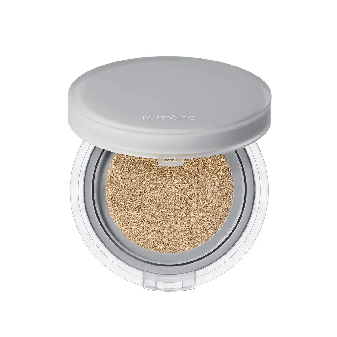 Noturīgs tonālais kušons ar pusmatētu noslēguma akcentu Rom&Nd Nu Zero Cushion SPF24 PA++