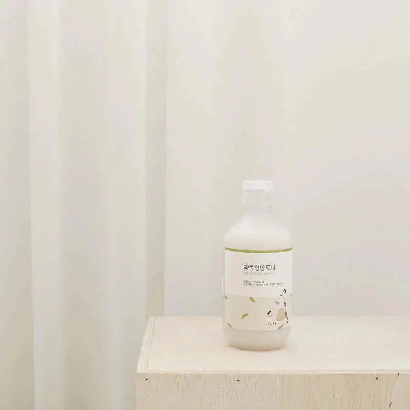 Barojošs toniks ar soju Round Lab Soybean Nourishing Toner