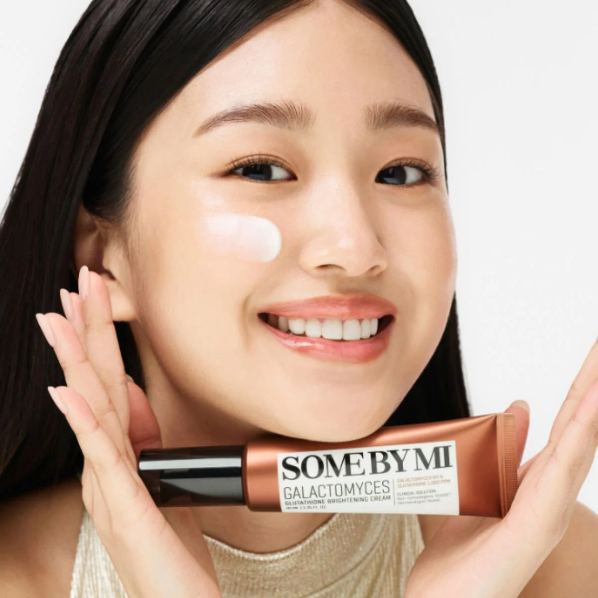 Balinošs krēms sejai pigmentācijas plankumu novēršanai SOME BY MI Galactomyces Glutathione Brightening Cream