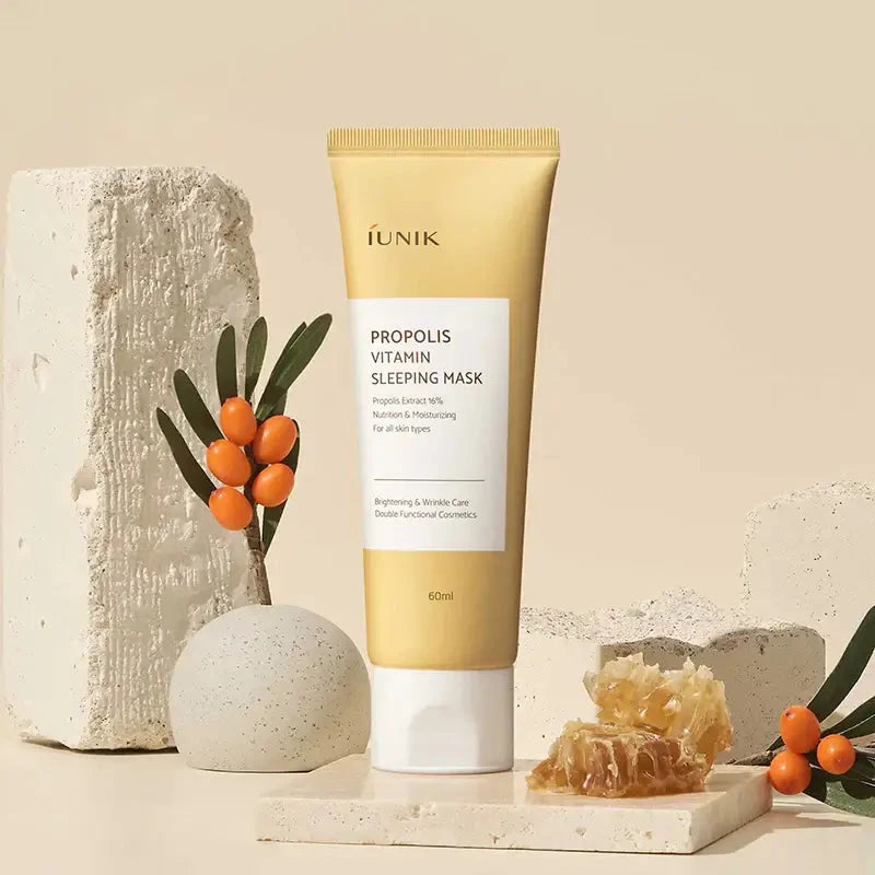 Vitaminizēta nakts maska ar propolisu iUnik Propolis Vitamin Sleeping Mask