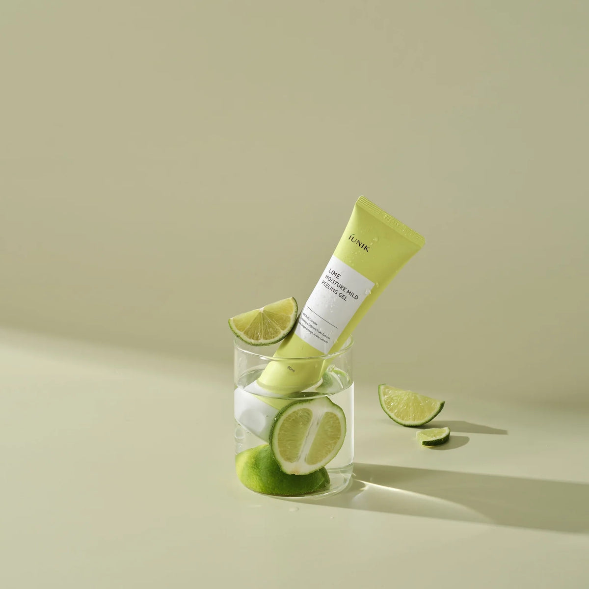 Maigs pīlings-gels ar AHA skābēm iUnik Lime Moisture Mild Peeling Gel
