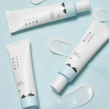 Mitrinošs krēms ādai ap acīm ar jūras ūdeni Round Lab Dokdo Eye Cream